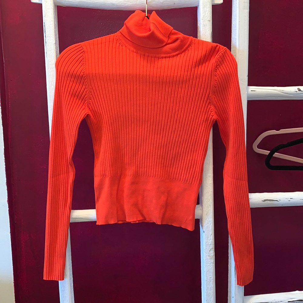Orange turtleneck MEDIUM